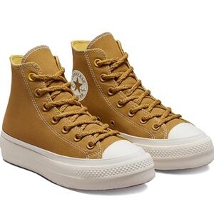 Converse CTAS High Top Platform Shoes (New) 7.5 Women